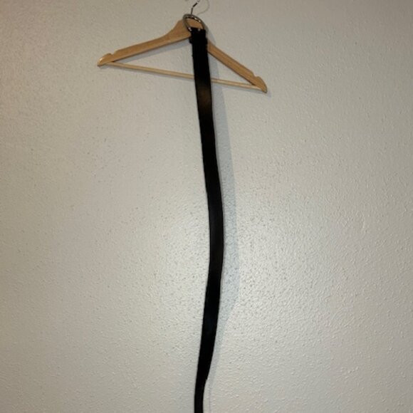 Talbots Plus Size Thick Black Leather Belt Size 2X - Picture 5 of 6